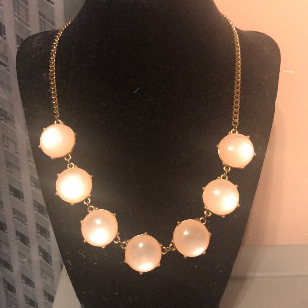 Pink stone bubble necklace